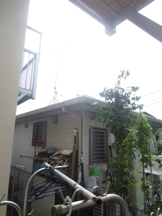 物件内観写真15　(室内からの展望)