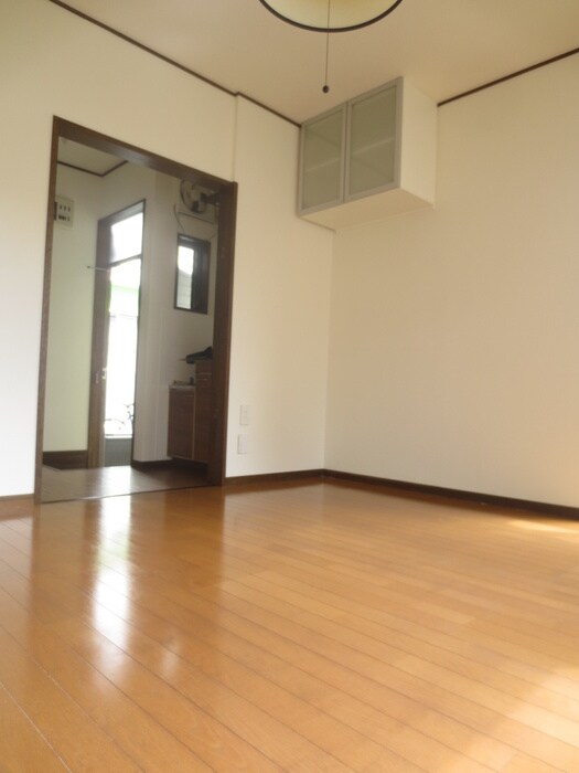 物件内観写真21　(居室)