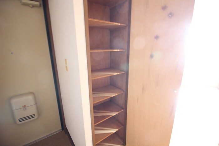 物件内観写真13　(靴箱)