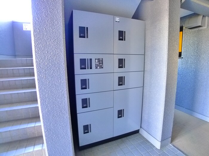 物件外観写真4　(建物設備)