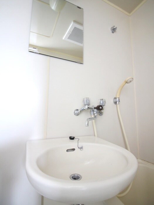 物件内観写真13　(洗面)