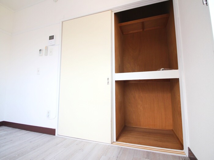 物件内観写真21　(収納)