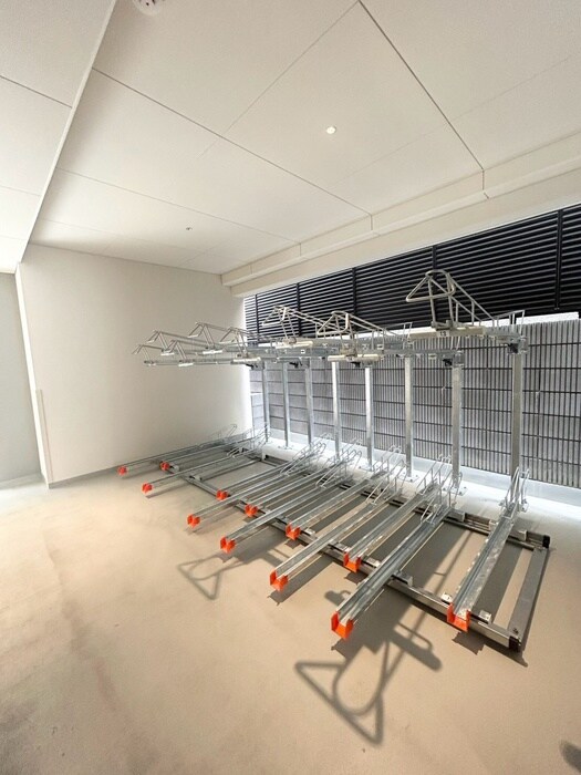 物件外観写真6　(駐輪場)