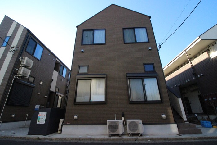 物件外観写真2　(外観写真)