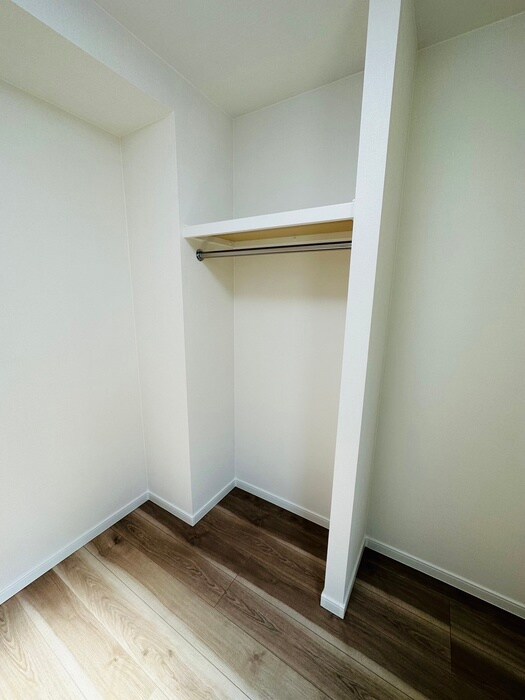 物件内観写真11　(収納)