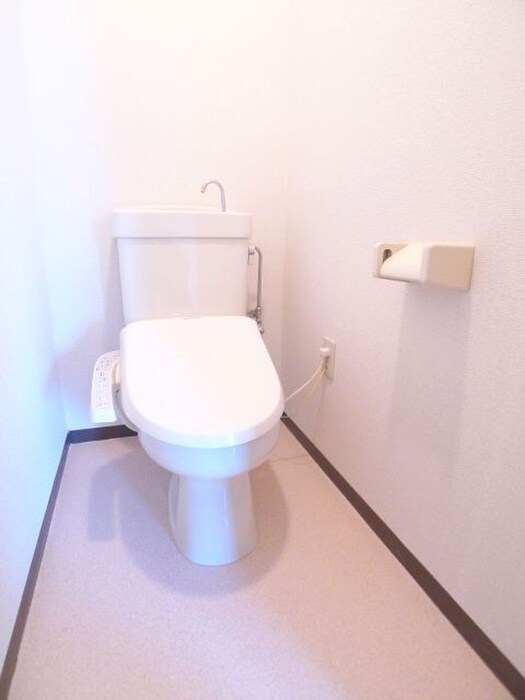 物件内観写真13　(トイレ)