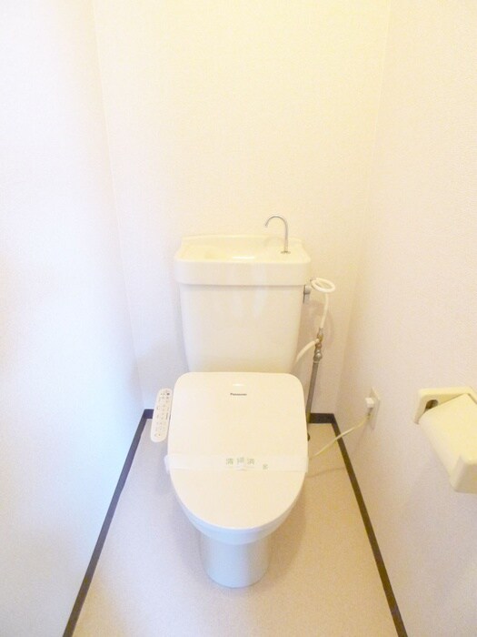 物件内観写真16　(トイレ)