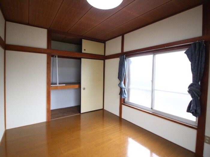 物件内観写真8　(居室)