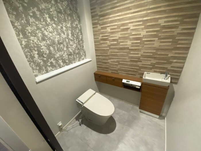 物件内観写真15　(トイレ)