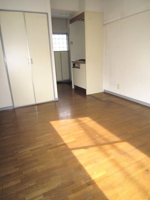 物件内観写真13　(居室)