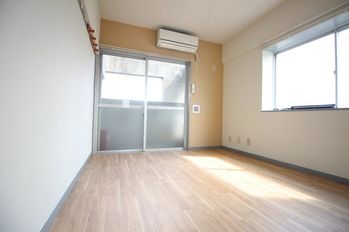 物件内観写真20　(居室)