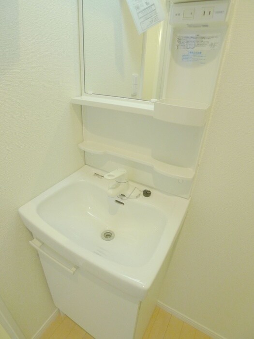 物件内観写真7　(洗面)