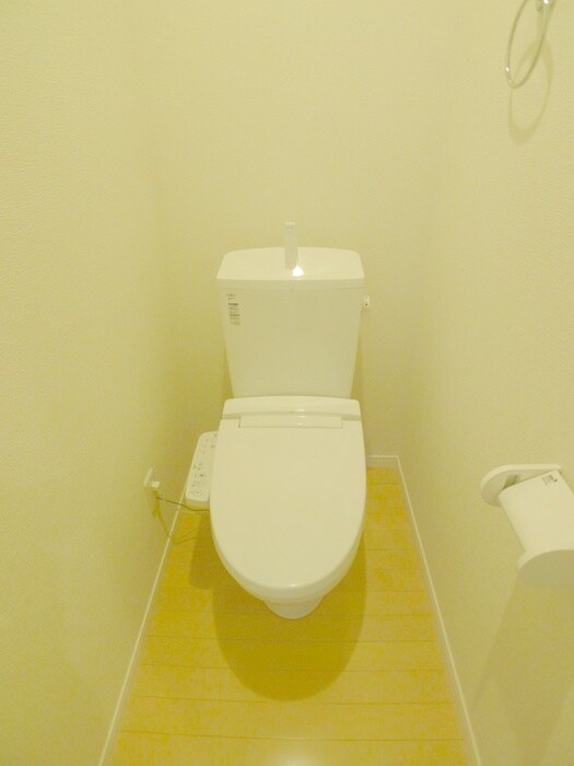 物件内観写真9　(トイレ)