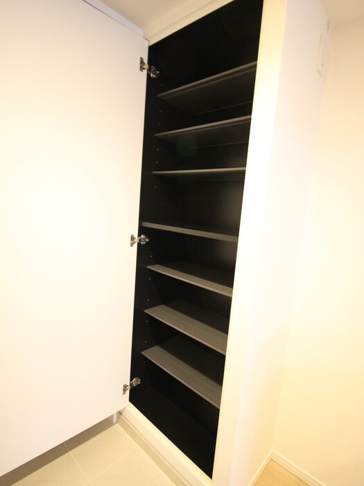 物件内観写真19　(靴箱)