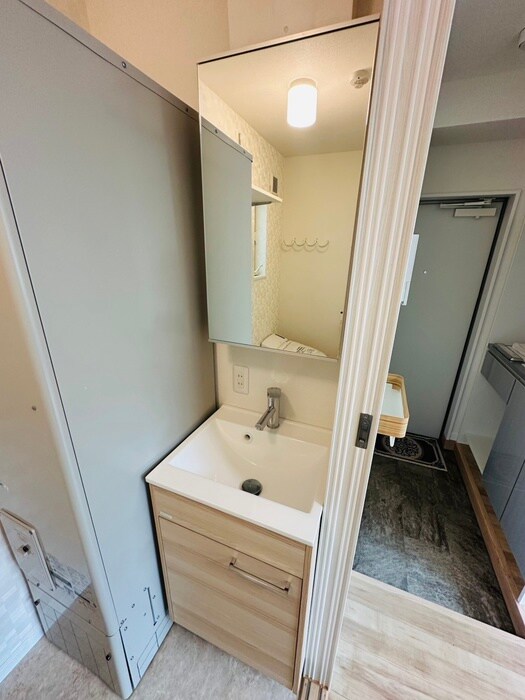 物件内観写真13　(洗面)