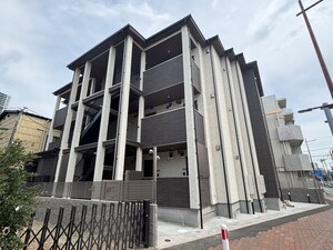 ラージフィールドⅡ外観写真