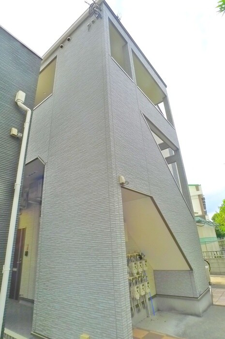 物件外観写真2　(外観写真)