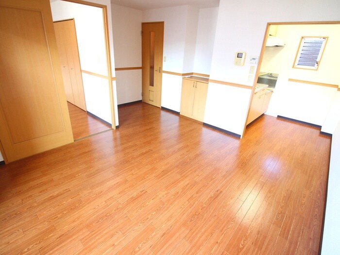 物件内観写真21　(室内からの展望)