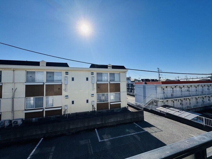 物件内観写真21　(室内からの展望)