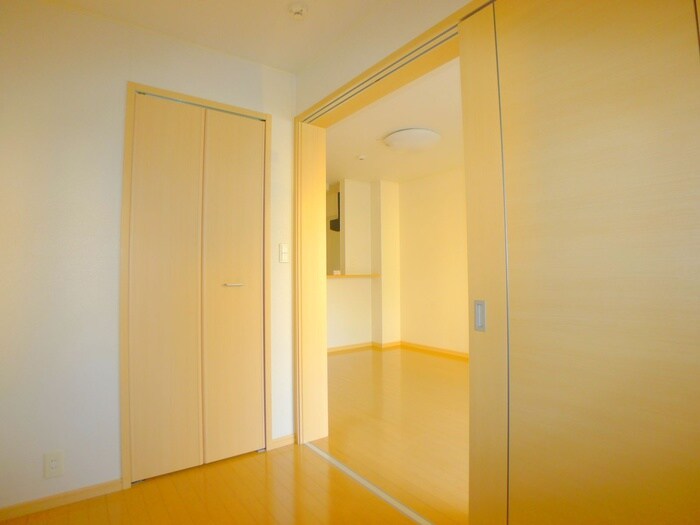 物件内観写真12　(居室)