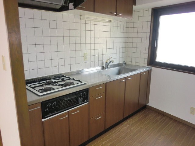 物件内観写真7　(内観写真)