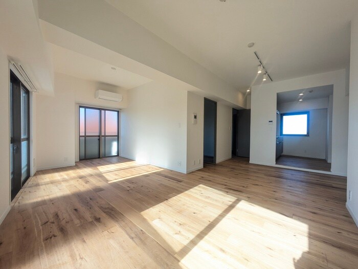 物件内観写真10　(居室)