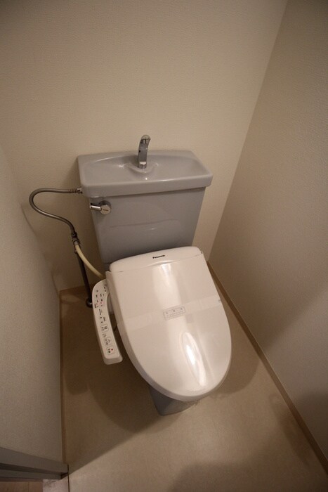 物件内観写真15　(トイレ)