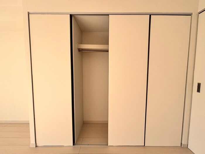 物件内観写真11　(収納)