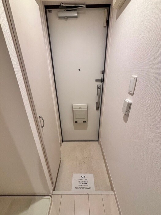物件内観写真22　(玄関)