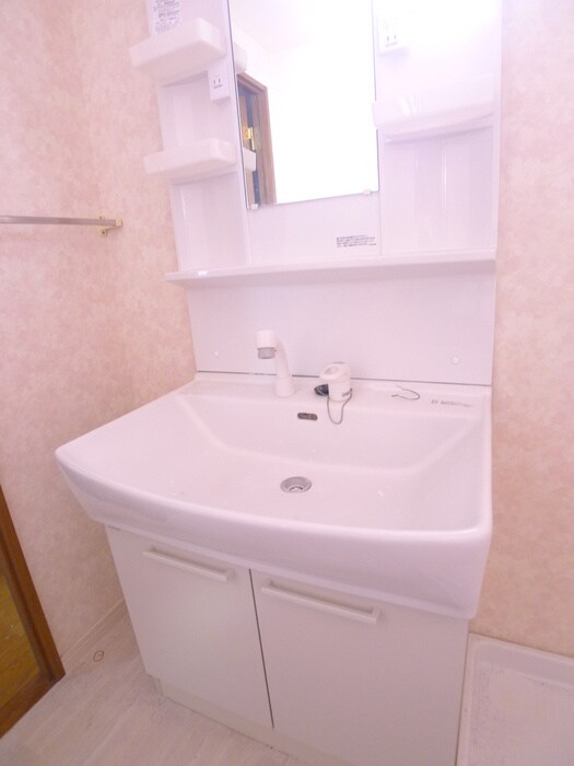 物件内観写真11　(洗面)