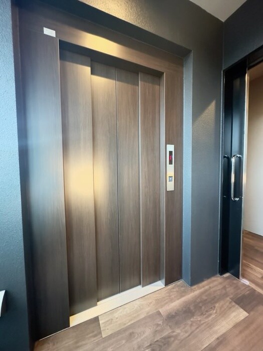 物件外観写真3　(建物設備)