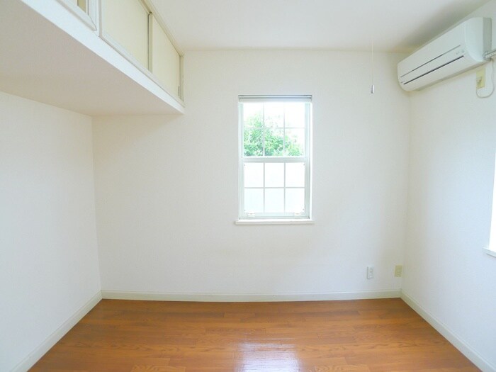 物件内観写真5　(居室)