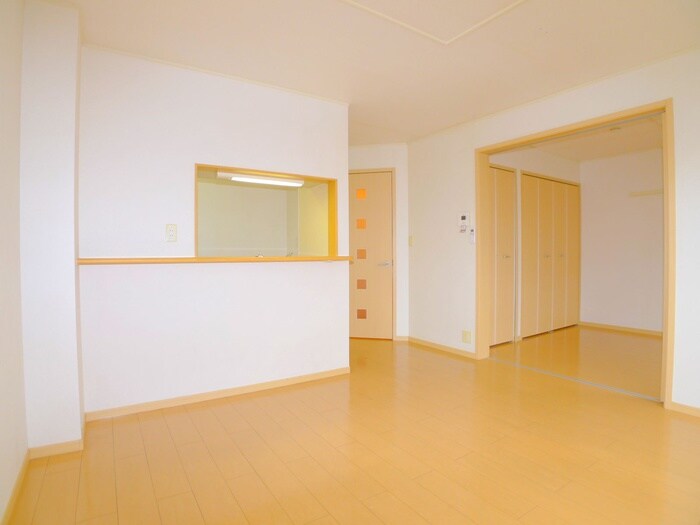 物件内観写真8　(居室)