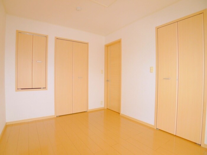 物件内観写真11　(居室)