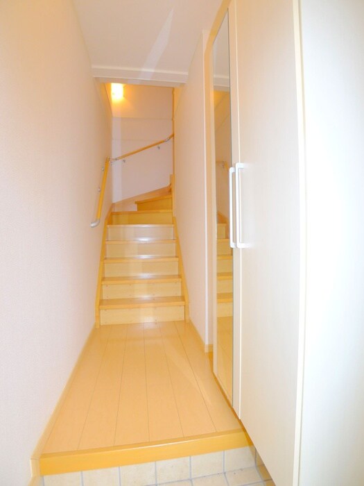 物件内観写真17　(靴箱)