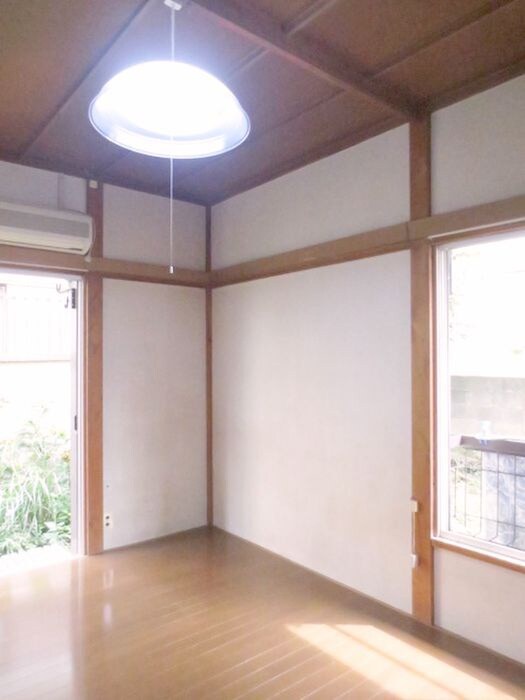 物件内観写真9　(居室)