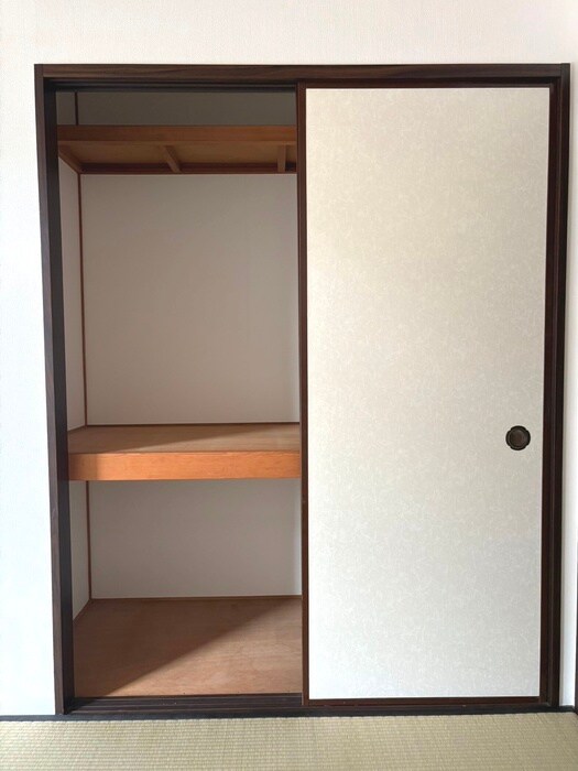 物件内観写真21　(収納)