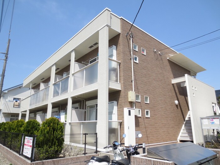 物件外観写真1　(外観写真)