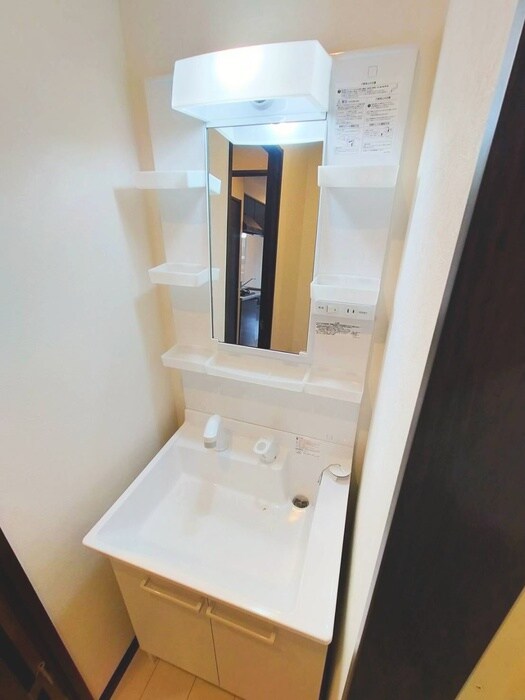 物件内観写真14　(洗面)