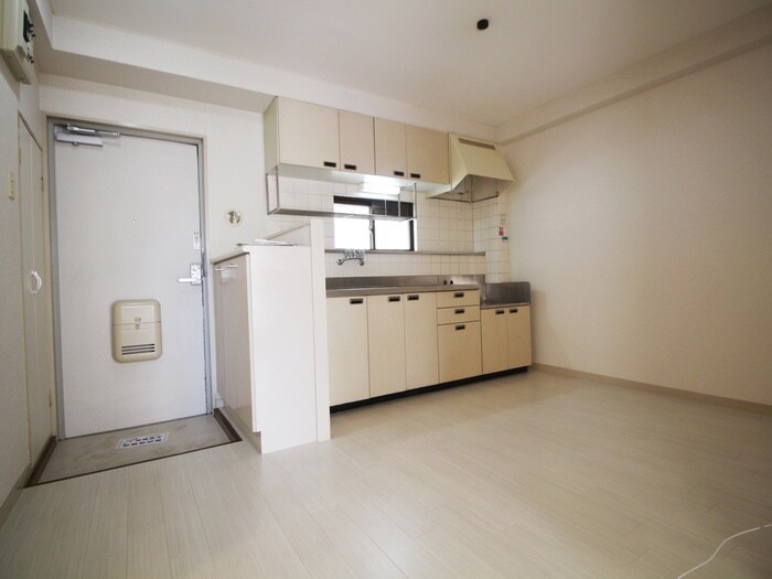 物件内観写真12　(居室)