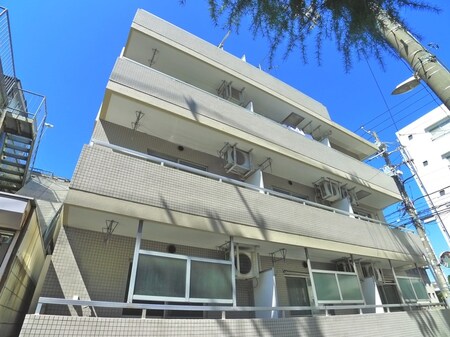 ジュネパレス市川第４外観写真