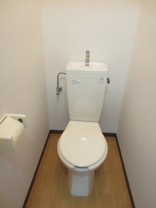 物件内観写真11　(トイレ)