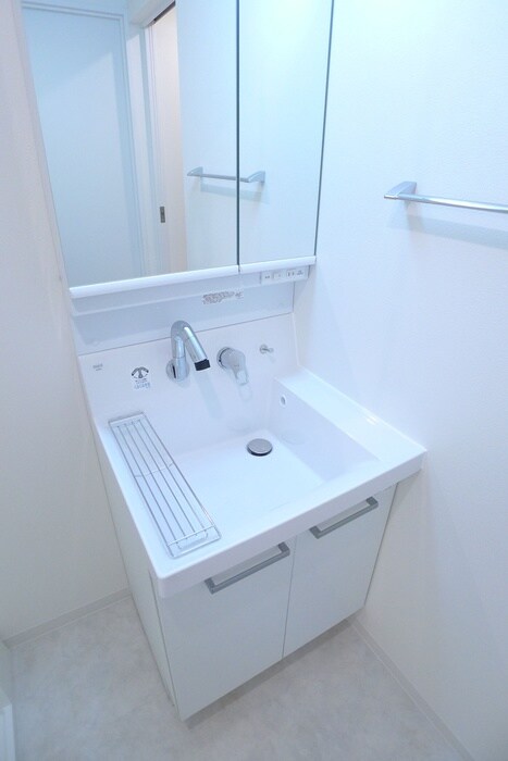 物件内観写真9　(洗面)