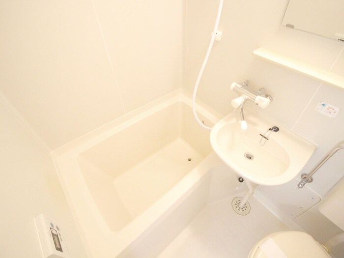 物件内観写真11　(バス／シャワールーム等)