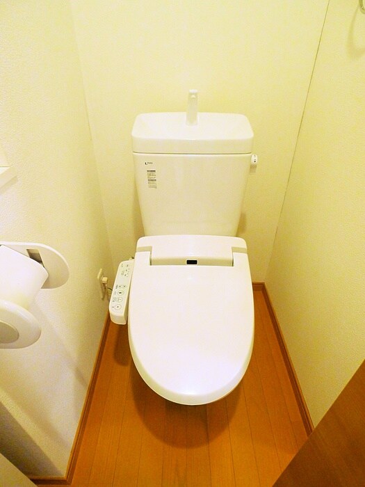 物件内観写真12　(トイレ)