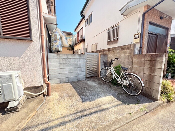 ドリームハウスの駐輪場