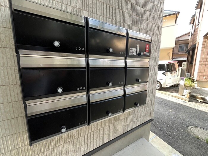 物件外観写真4　(建物設備)