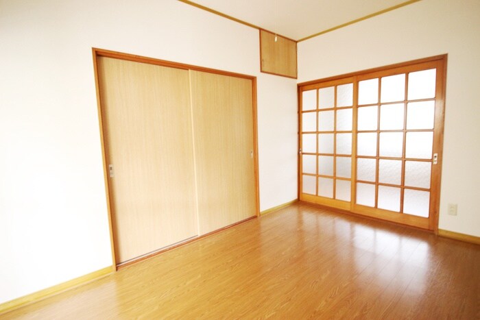 物件内観写真8　(居室)