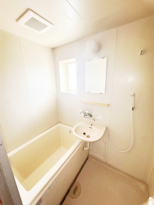 物件内観写真10　(バス／シャワールーム等)