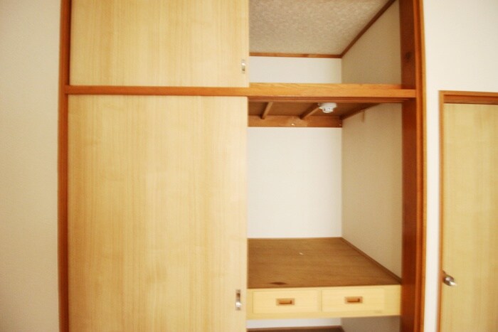 物件内観写真18　(収納)